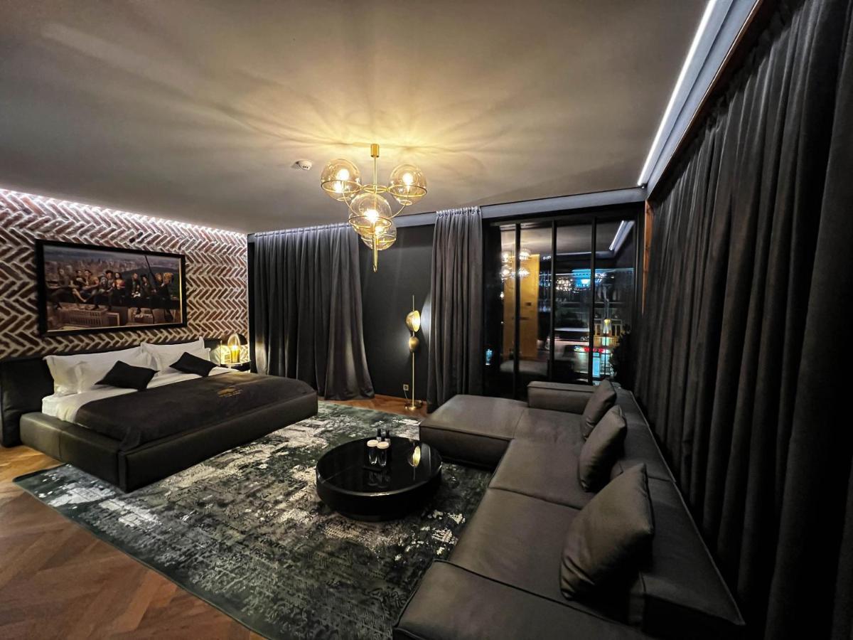 Mandarin Club House Ξενοδοχείο Μπατούμι Εξωτερικό φωτογραφία